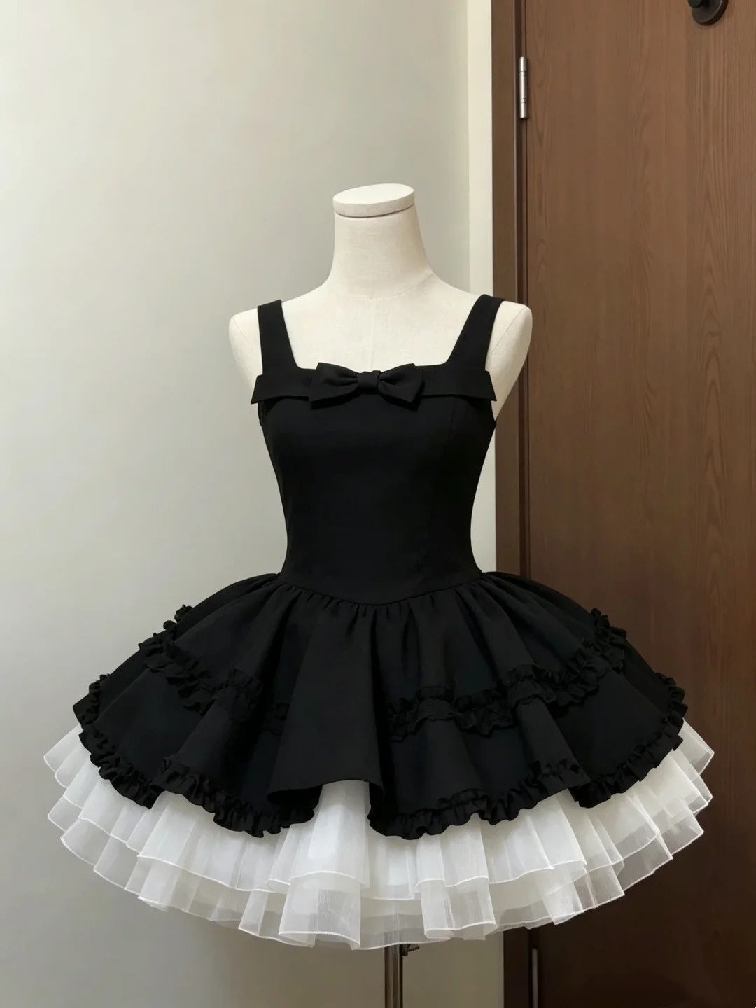 Black Square Neck Mini Dress Bow Ruffled Tiered Tulle Dress F0235