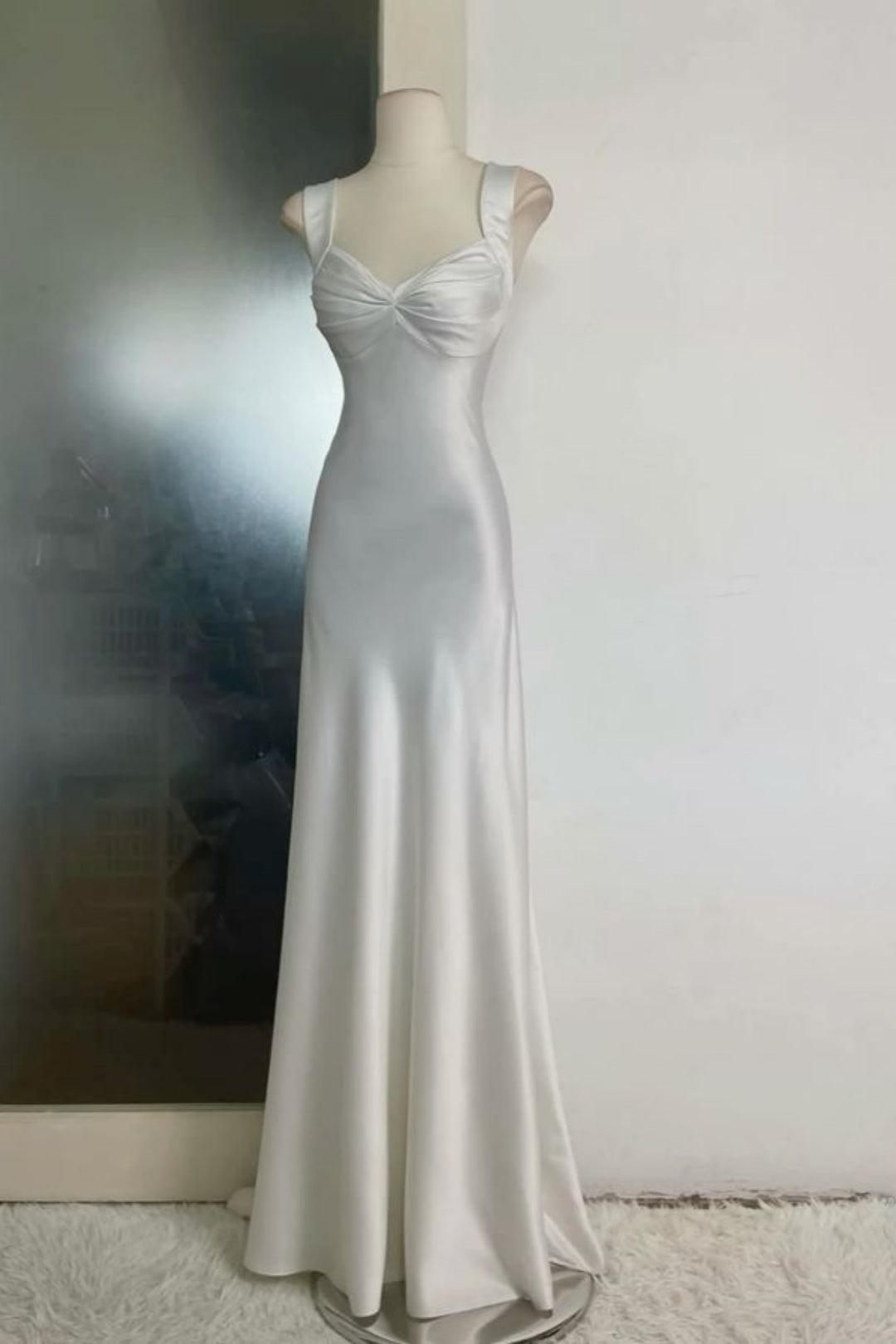 White Satin Mermaid Dress Wide Strap Twist Bust Formal Evening Prom Gown F0152