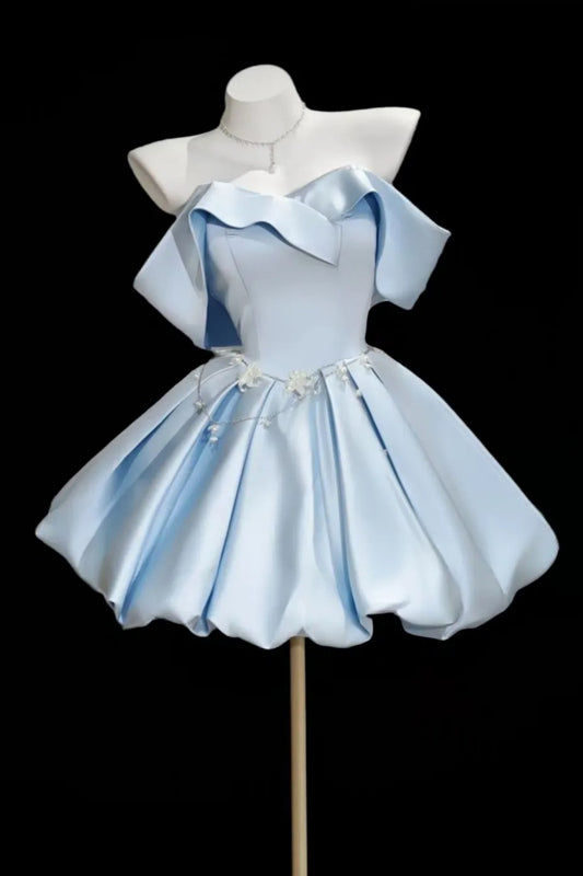 Satiniertes schulterfreies Homecoming-Kleid, perlenbesetztes florales festliches Minikleid F0051