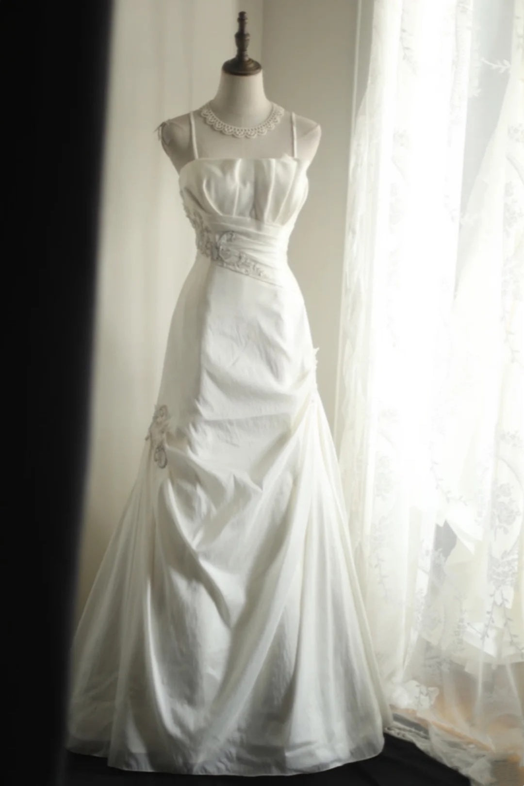 Satin Mermaid Wedding Dress Spaghetti Strap Corset Back Bridal Gown F0170