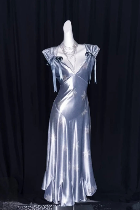 Misty Silver Blue Snowflake V-Neck Vintage Ruffle Long Dress F0274