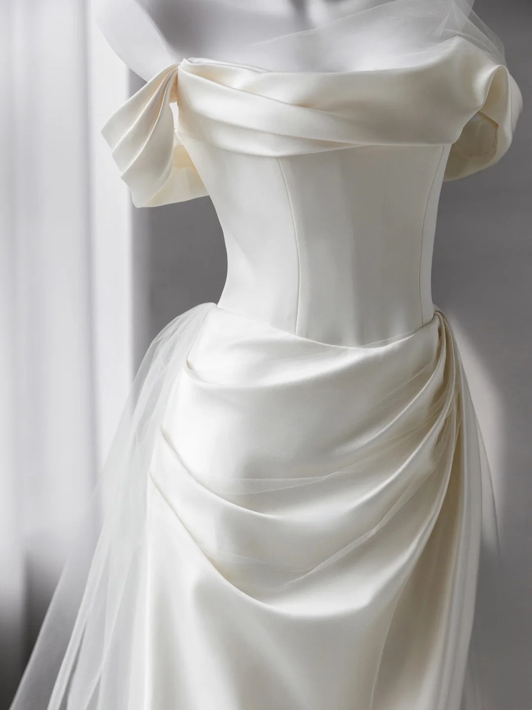 Ivory Off Shoulder Satin Wedding Dress Draped Mermaid Gown  F0247