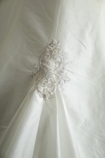 Satin Mermaid Wedding Dress Spaghetti Strap Corset Back Bridal Gown F0170