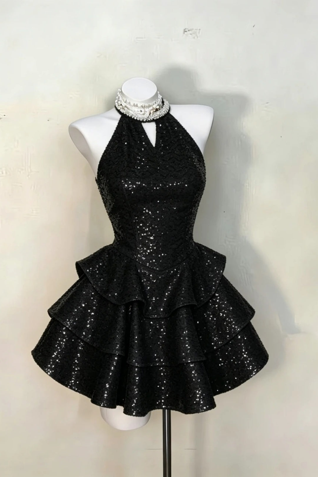 Black Halter Sequin Short Dress Tiered Ruffle Homecoming Gown F0233
