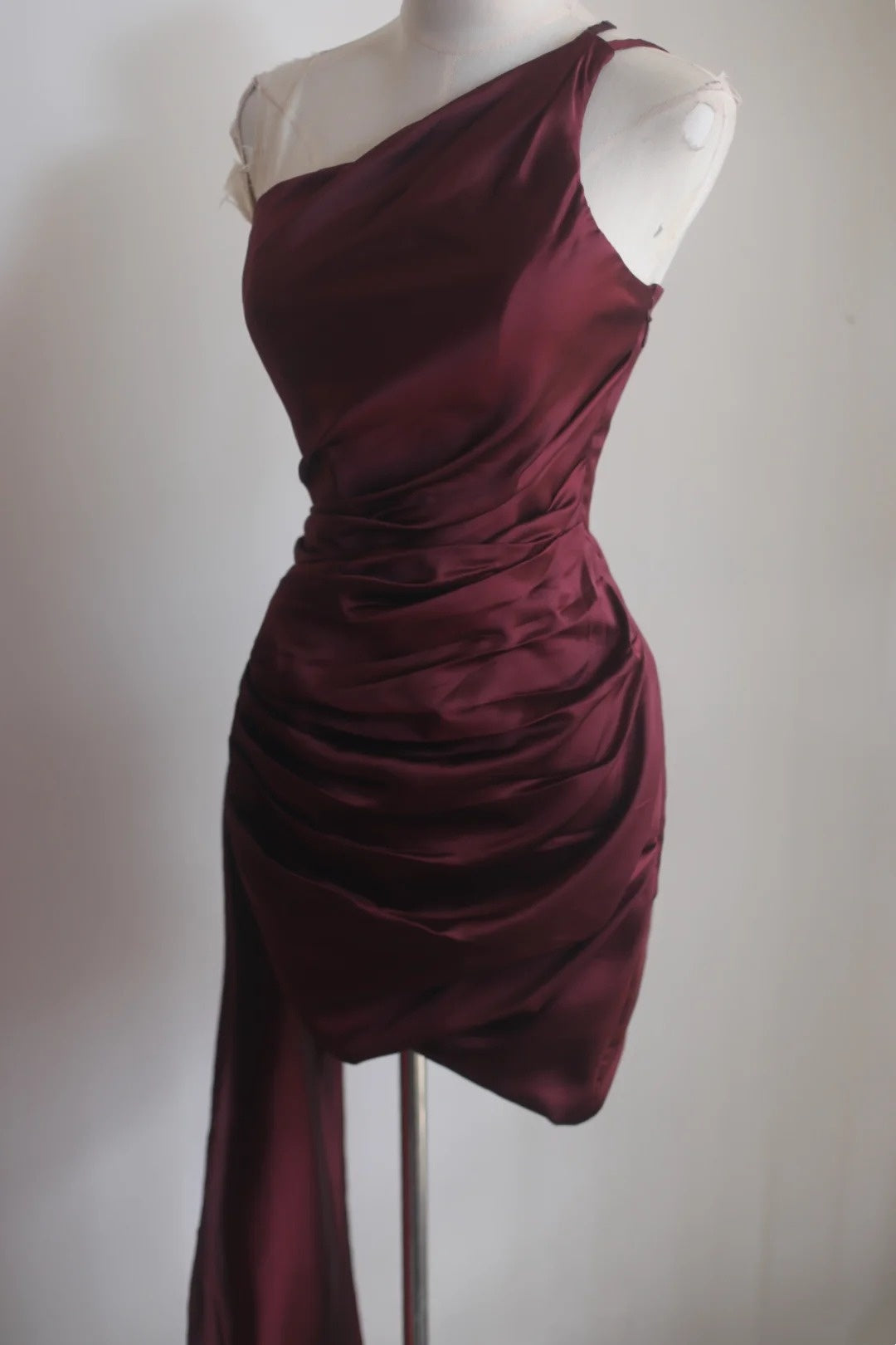 Burgundy Satin Mini Dress Holiday Party Homecoming Dress F0408