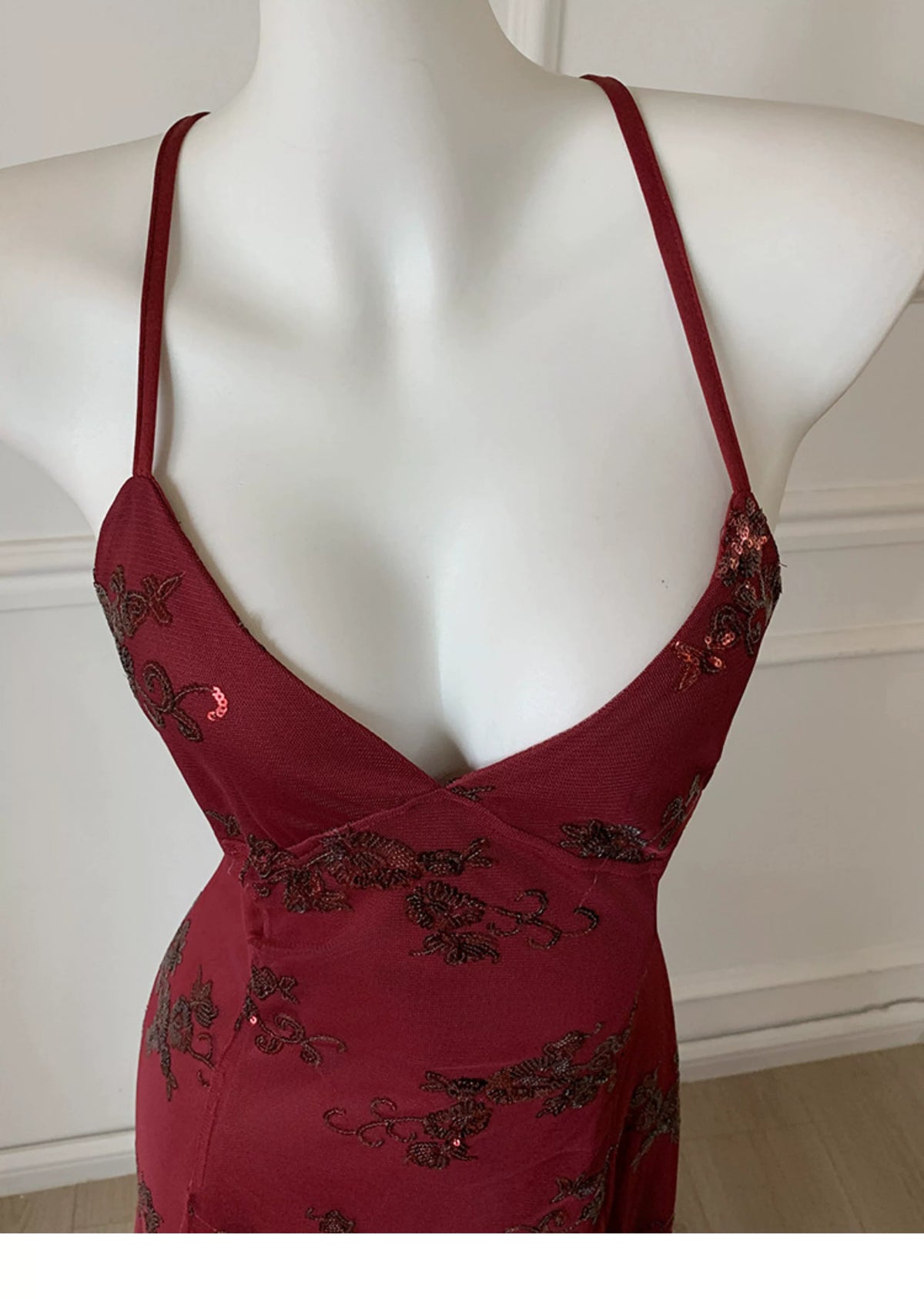 Burgundy Spaghetti Strap Sequin Floral Long Prom Dress F0462