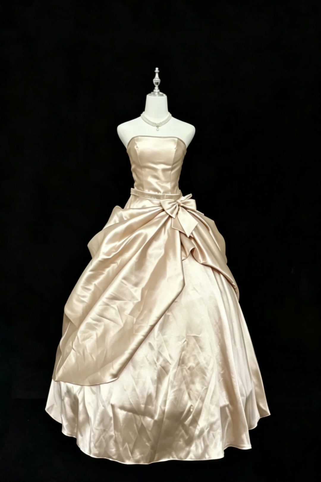 （Proprietary Color）Quinceanera Dress Satin Strapless Ball Gown With Rhinestone Belt Big Bow Formal Princess Dress F004
