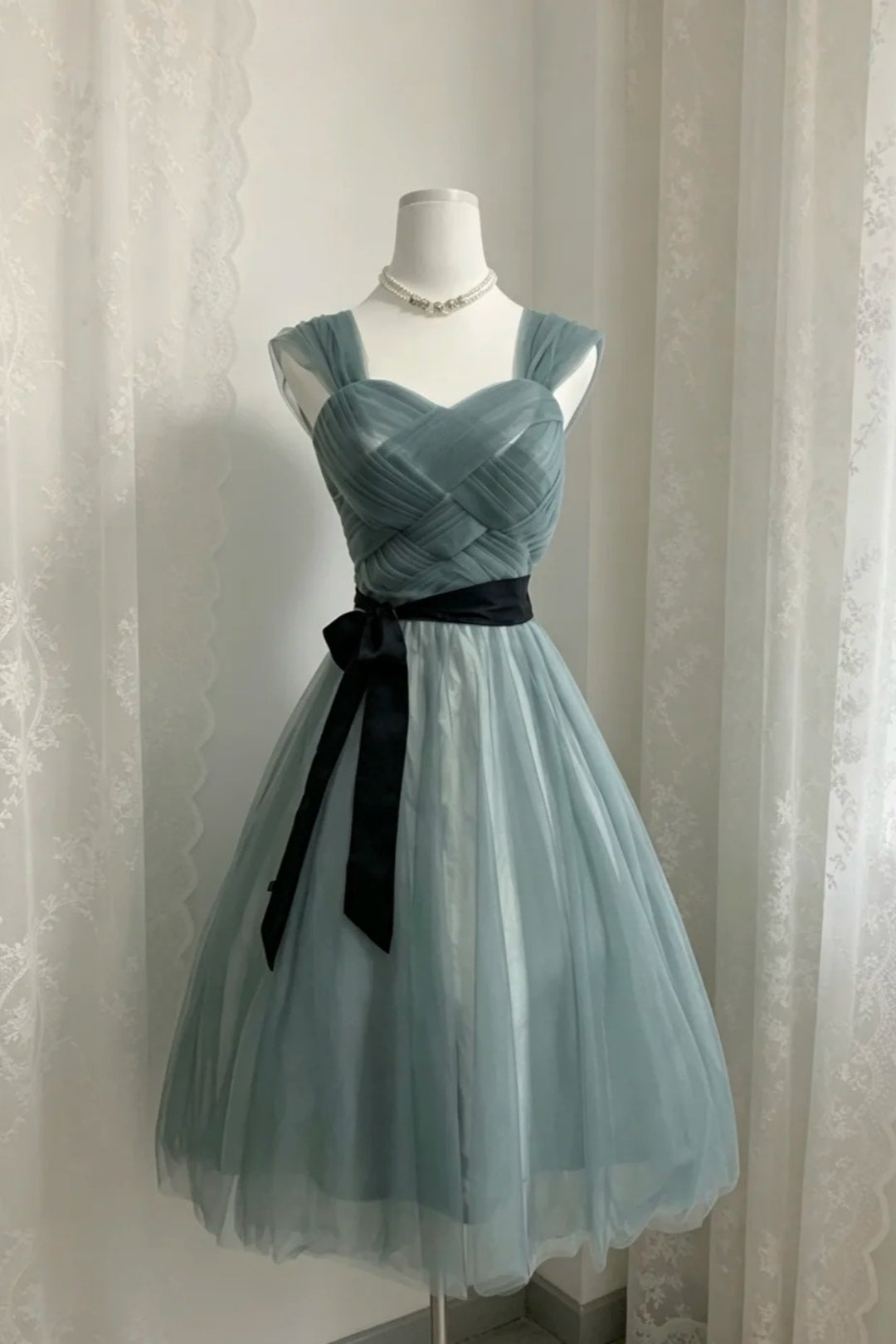Dusty Green Tulle Tea Length Homecoming Dress Cross Ruched Sweetheart Dress F0305