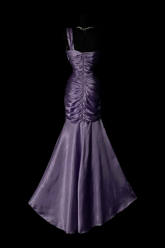 Lavendelfarbenes Meerjungfrauen-Abendkleid aus Satin, schulterfreies, gerafftes Gala-Abendkleid F002
