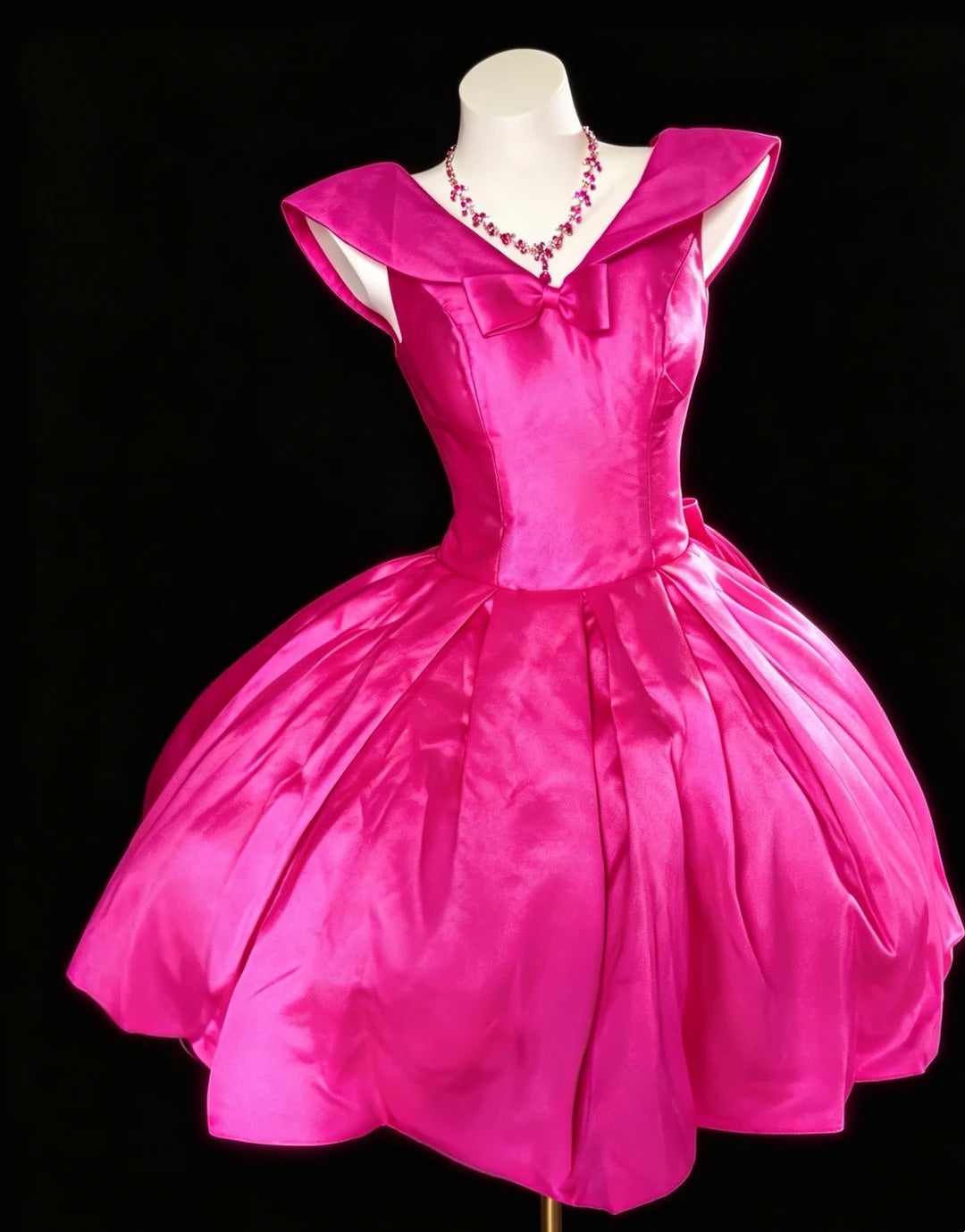 Fuchsiafarbenes Satin-Off-Shoulder-Heimkehrkleid mit Schleife und Schnürung, kurzes Partykleid F0018