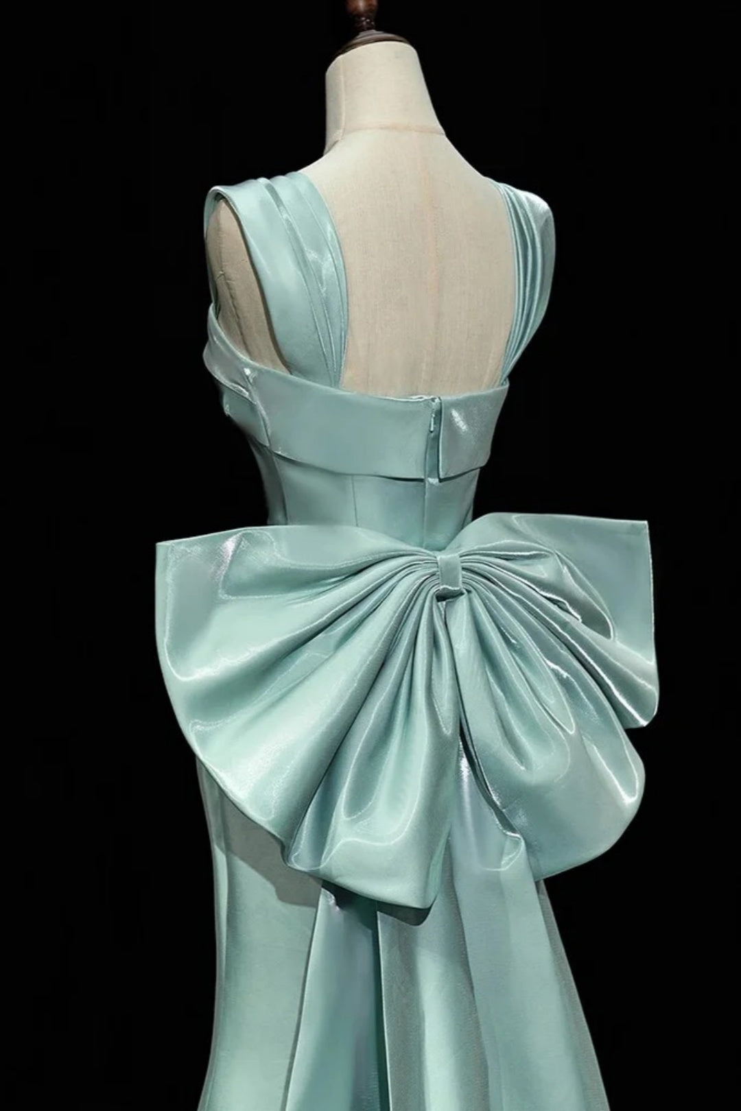 Mint Satin Square Neck Mermaid Evening Gown With Big Bow Train F0378