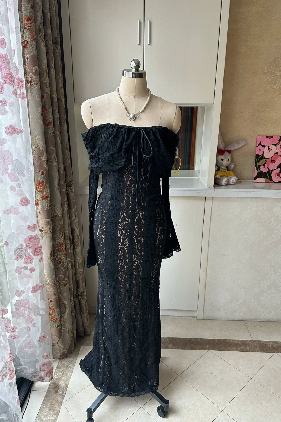 Off Shoulder Lace Mermaid Evening Dress Long Flare Sleeve Party Gown F0426