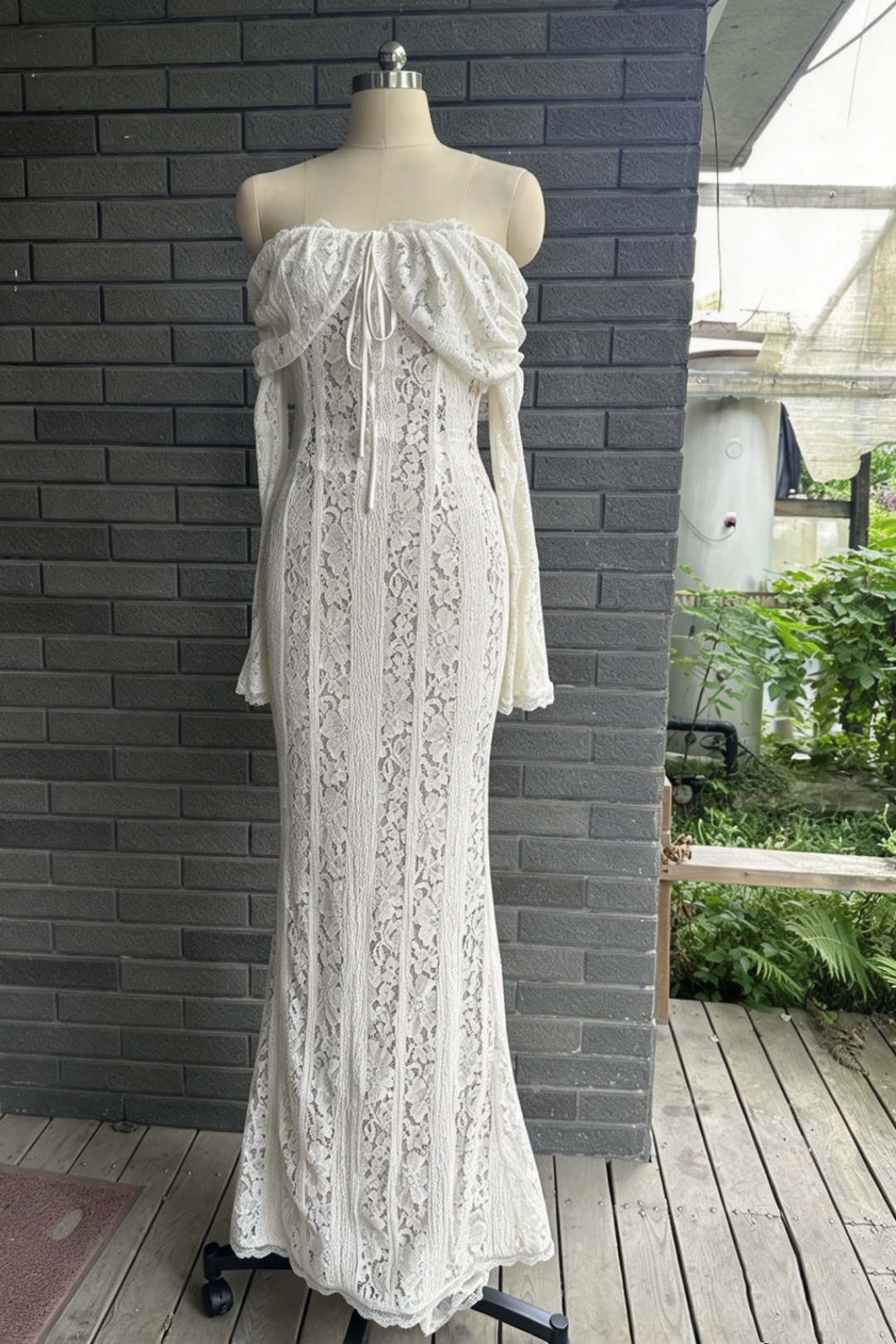 Off Shoulder Lace Mermaid Evening Dress Long Flare Sleeve Party Gown F0426
