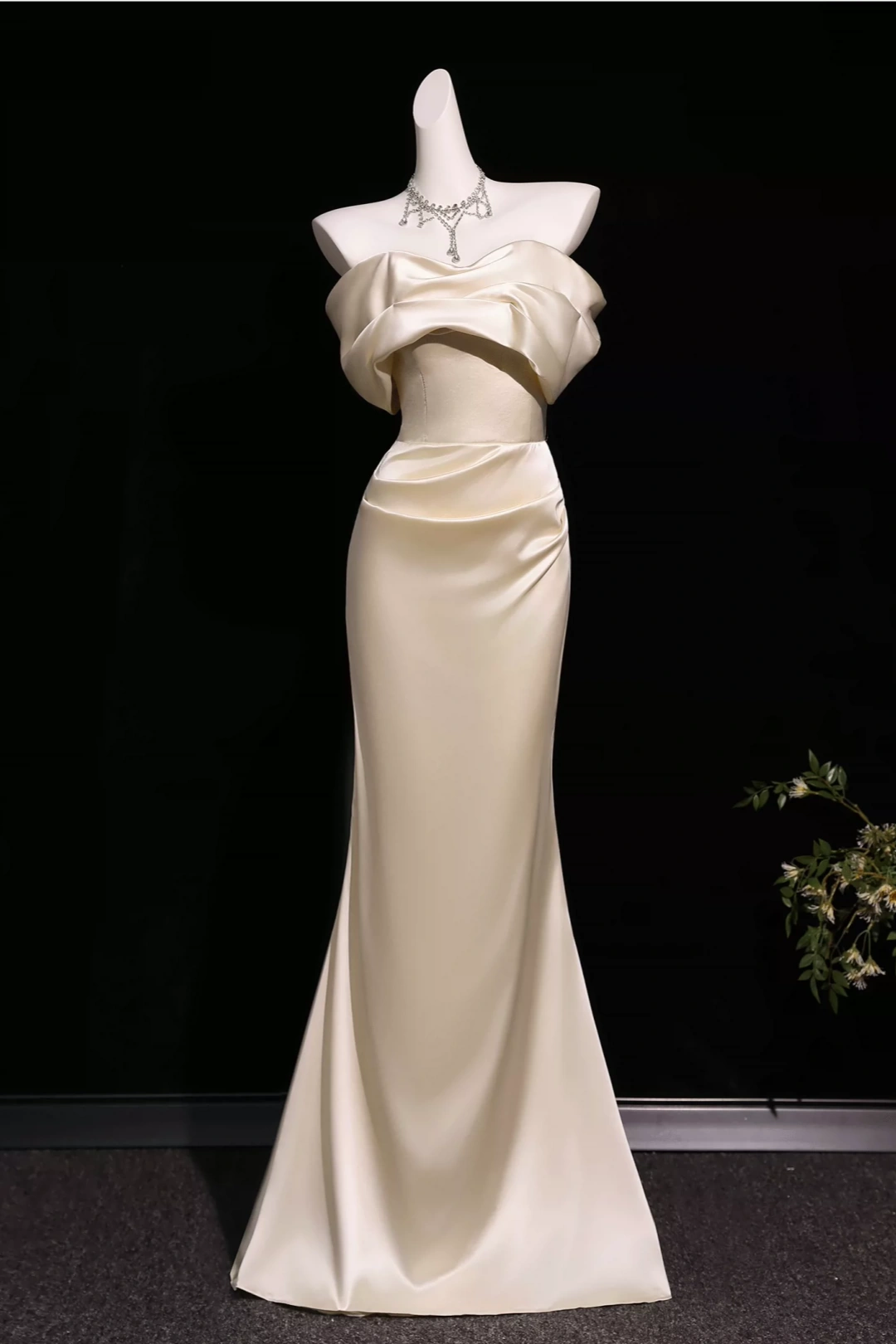 Off The Shoulder Satin Mermaid Evening Dress F0449