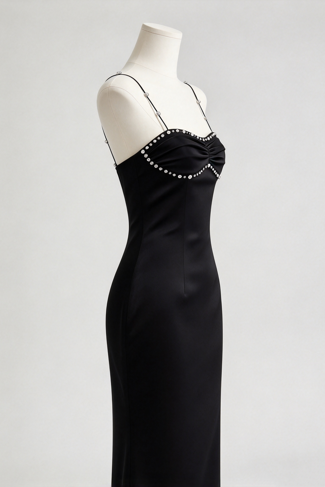 Original Design Black Satin Long Gown Rhinestone Spaghetti Straps Evening Dress F0405