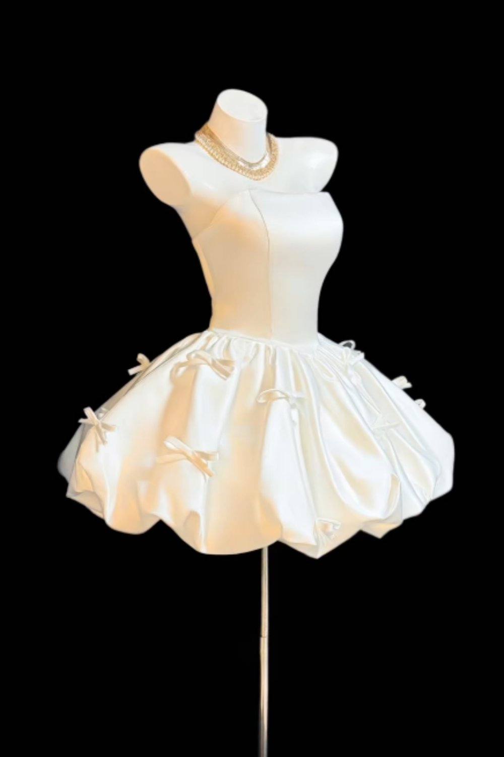 Weißes trägerloses Satin-Bubble-Minikleid mit Schleifendetail, luxuriöses Korsett-Ballkleid für Damen, süßes formelles Abendkleid für Party, Geburtstag und Heimkehr Floral025