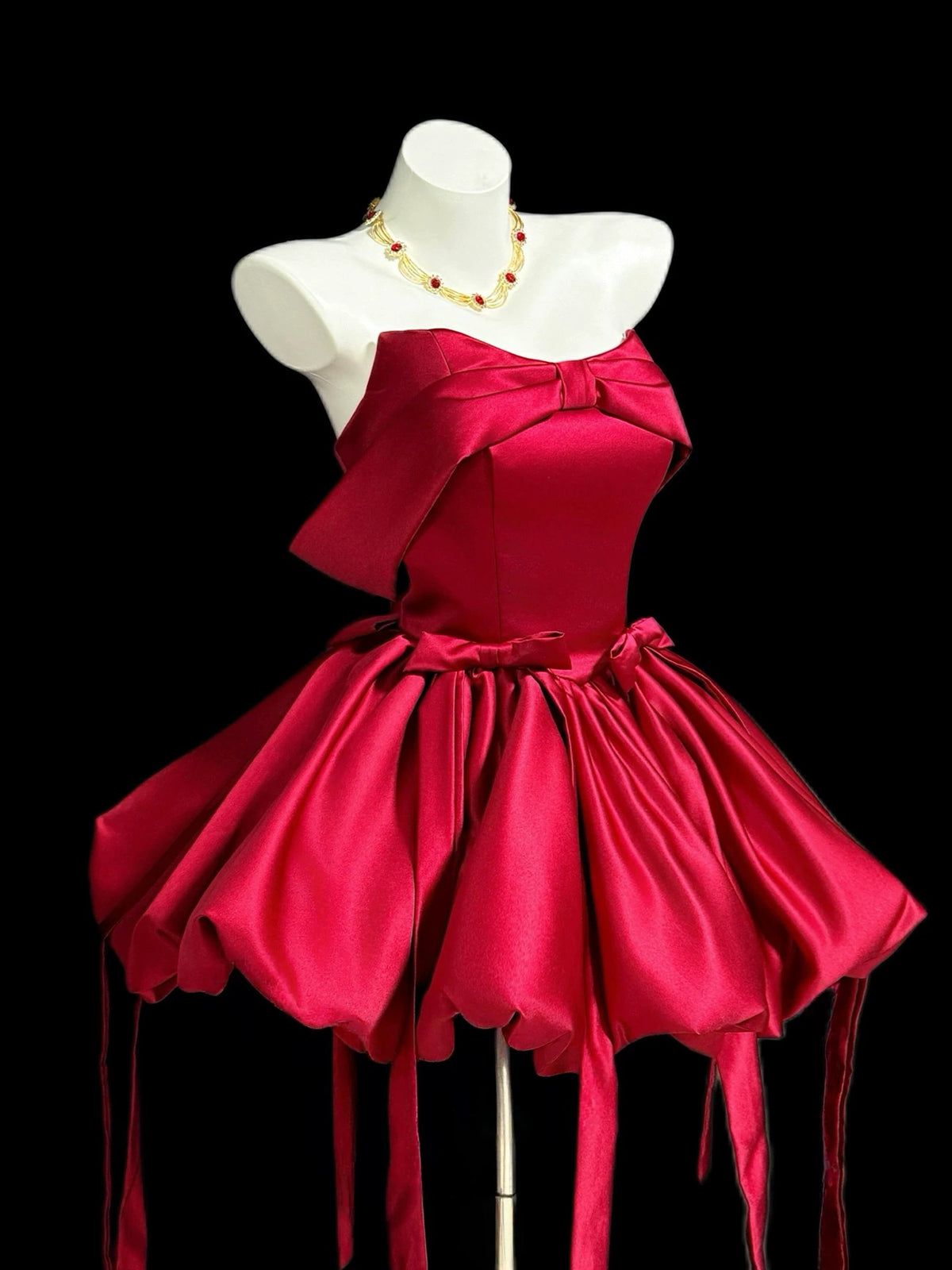 Red Satin Strapless Bow Mini Homecoming Dress F0329