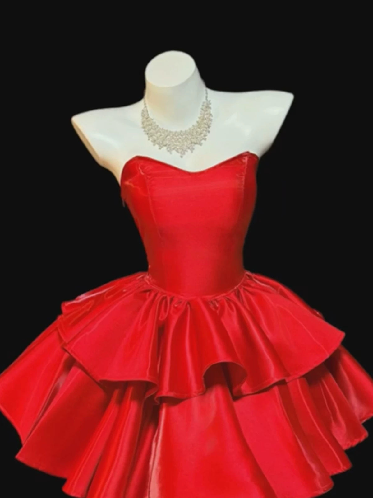 Red Satin Strapless Sweetheart Tiered Mini Homecoming Dress F0330