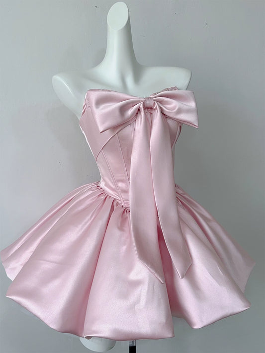 Strapless Satin Mini Homecoming Dress With Big Front Bow F0309