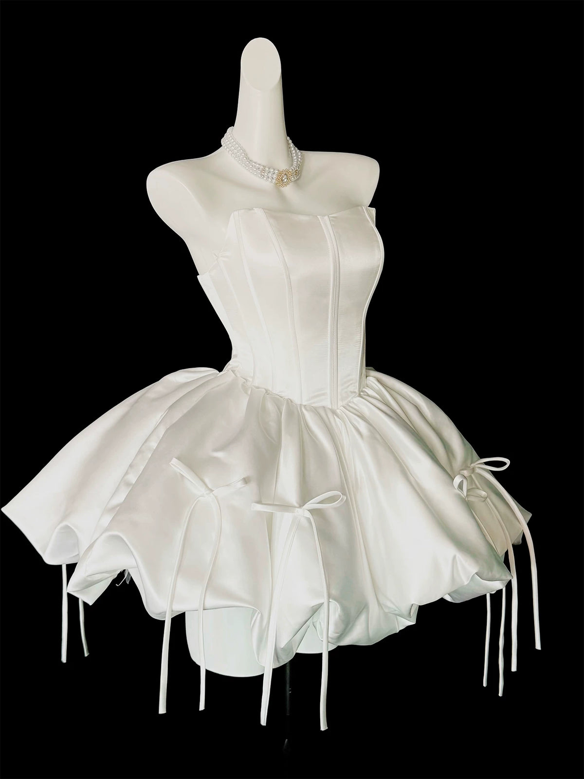 Strapless Satin Puffy Mini Homecoming Dress With Side Bows F0311