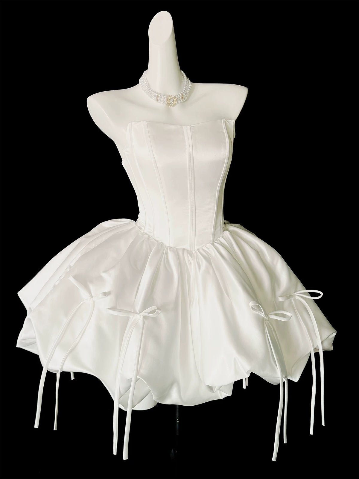 Strapless Satin Puffy Mini Homecoming Dress With Side Bows F0311
