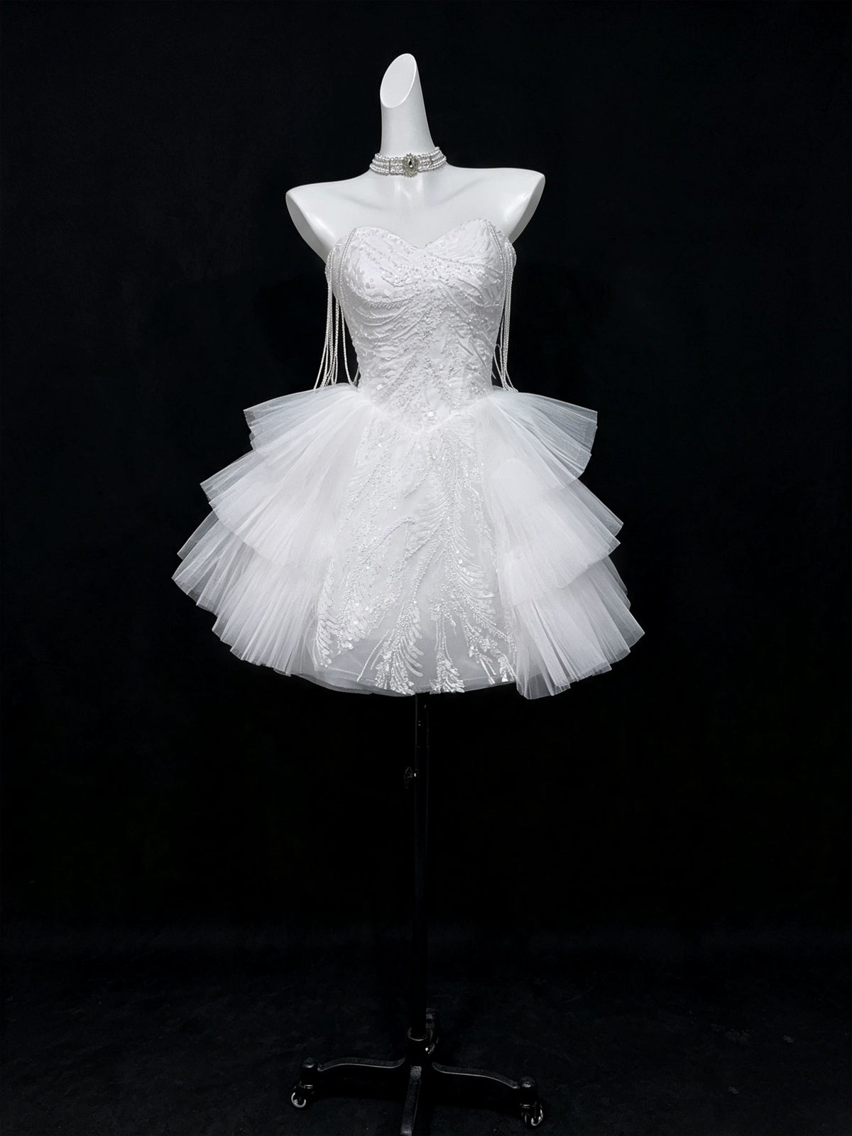 Strapless Sweetheart Satin Puffy Mini Homecoming Dress F0316