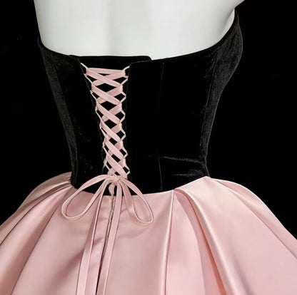 Closeup of corset lace up back for strapless velvet satin mini formal dress F0290