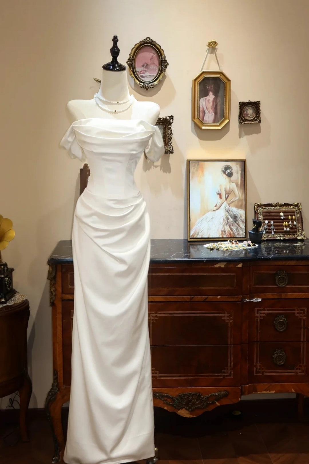 White Off Shoulder Satin Mermaid Long Formal Dress F0344
